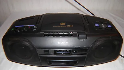 Kaufen Sony  Radio - Recorder Mit CD Player,  CFD-8 , Funktionsfähig, Guter Zustand • 44€