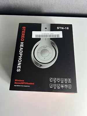 Kaufen Bluetooth On-Ear Stereo Kopfhörer Headset. Silber, Klappbar, Qualität. Verpackt. • 14.99€
